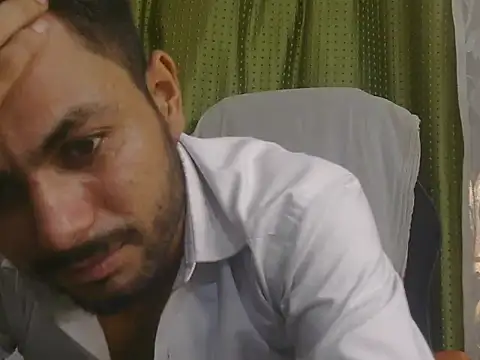 Stubborndesiboy Show Webcam