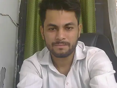 Stubborndesiboy's Webcam Show