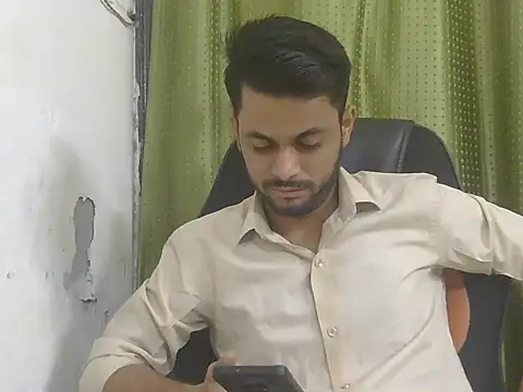 Show modela Stubborndesiboy na web-kameri