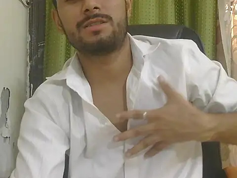 Stubborndesiboy – webcam-show