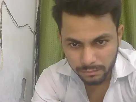 Stubborndesiboy's Webcam Show