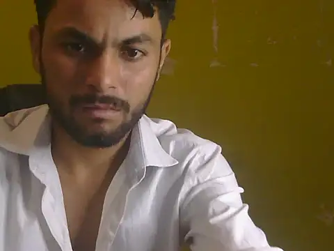 Show de Stubborndesiboy na webcam