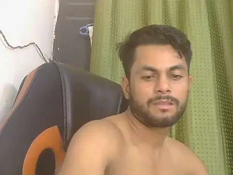 Stubborndesiboyのウェブカメラショー
