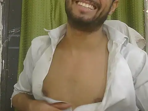 Stubborndesiboy Show in webcam