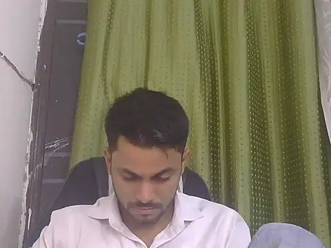 Stubborndesiboy 网络视讯表演