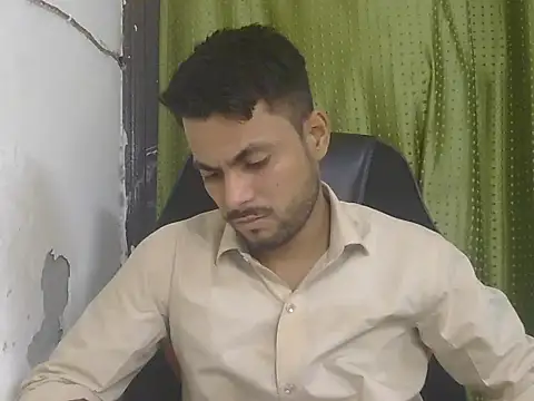 Stubborndesiboyのウェブカメラショー