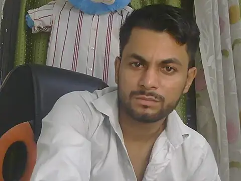 عرض كام Stubborndesiboy