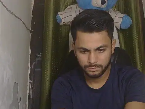 Stubborndesiboy ওয়েবক্যাম শো