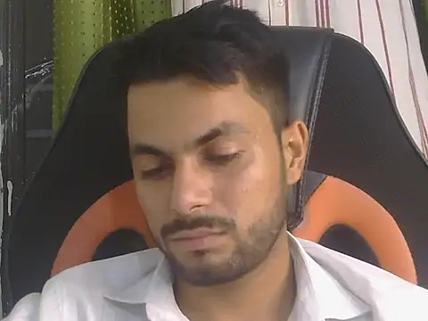 Stubborndesiboy 网络视讯表演