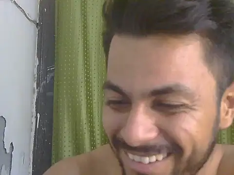 Show modela Stubborndesiboy na web-kameri