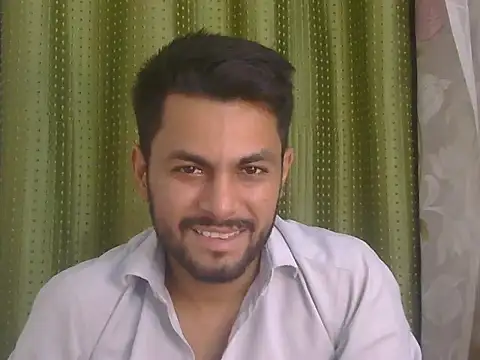 Show de Stubborndesiboy na webcam