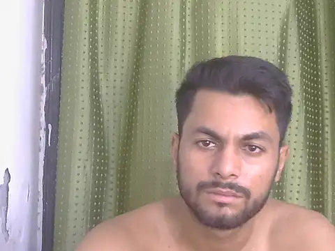 Stubborndesiboy Adlı Modelin Web Kamerası Şovu