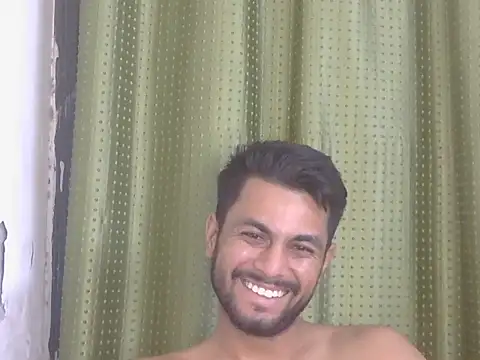 Stubborndesiboyのウェブカメラショー