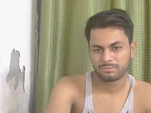 Stubborndesiboy Show in webcam