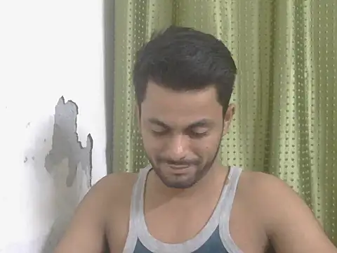 عرض كام Stubborndesiboy