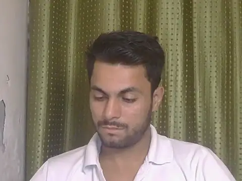 Stubborndesiboy Chat XXX live