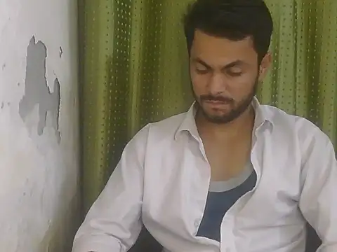 Вебкам-шоу Stubborndesiboy