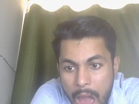 Stubborndesiboy Adlı Modelin Web Kamerası Şovu