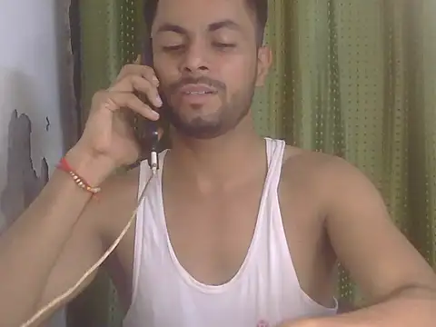 Stubborndesiboy webcam show
