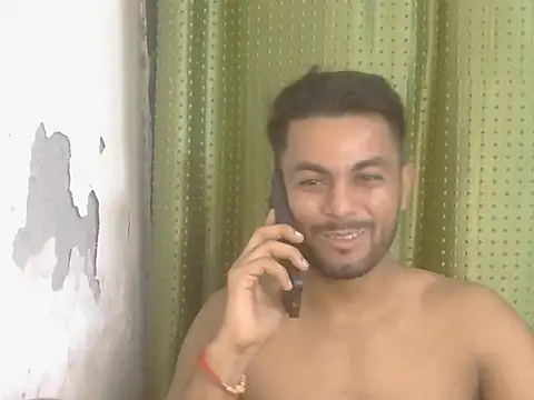 โชว์เว็บแคมของ Stubborndesiboy