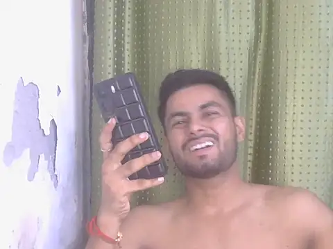 Stubborndesiboy Show Webcam
