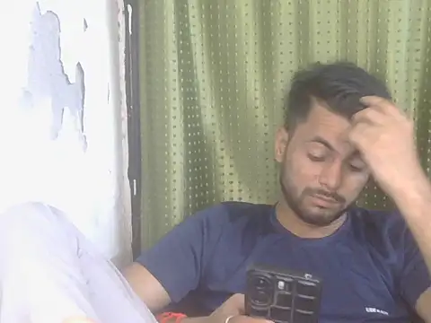 Stubborndesiboy Pertunjukan Webcam