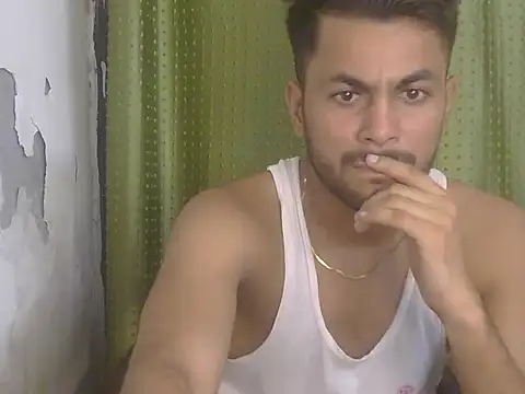 Stubborndesiboy: вебкам-шоу