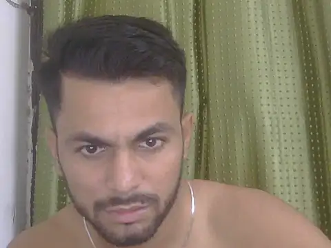 Stubborndesiboy Pertunjukan Webcam