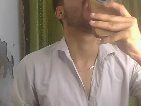 Вебкам-шоу Stubborndesiboy