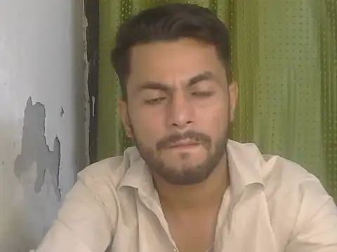 Stubborndesiboy – webcam-show
