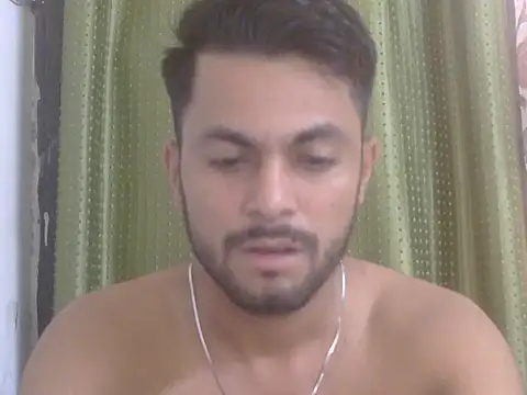 Stubborndesiboy 网络视讯表演