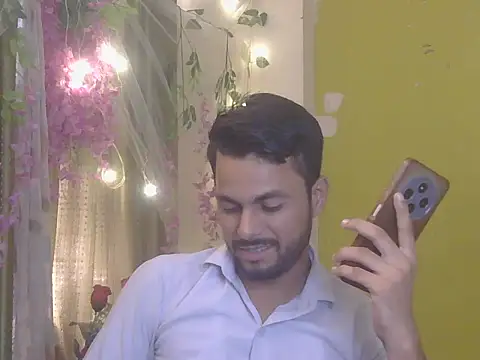 הופעת וובקאם של Stubborndesiboy
