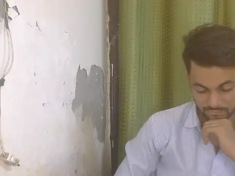 Stubborndesiboy Webcam-Show