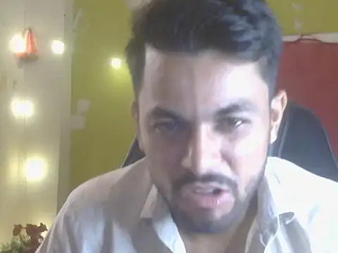 Stubborndesiboy Live XXX-Chat