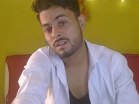 Stubborndesiboy Adlı Modelin Web Kamerası Şovu