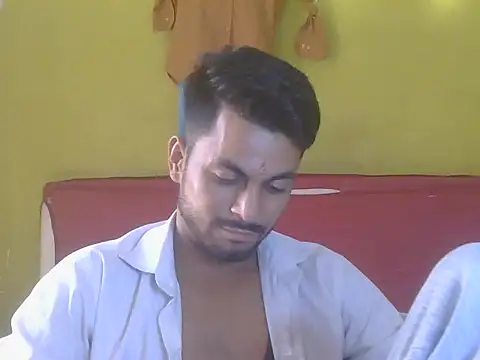 Webkamerová show Stubborndesiboy