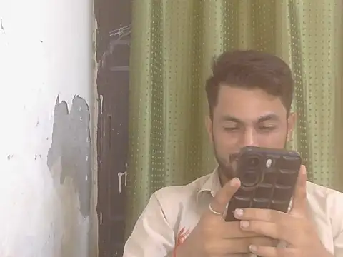 Webkamerová show Stubborndesiboy