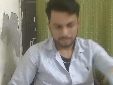 Show de Stubborndesiboy na webcam