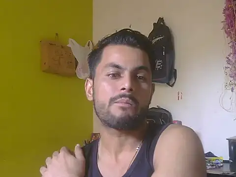 عرض كام Stubborndesiboy