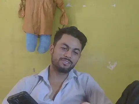 Stubborndesiboy – webcam-show