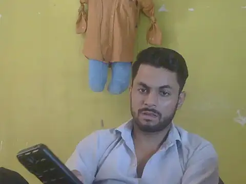 Stubborndesiboy Show Webcam