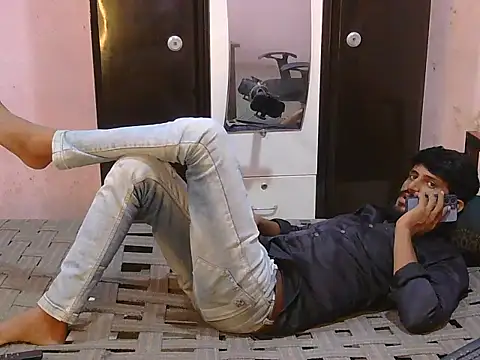 HotXKrish webcam show