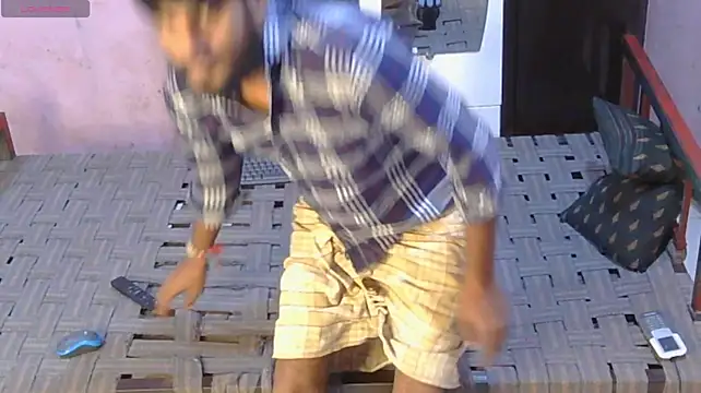 HotXKrish Pertunjukan Webcam