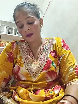 Mohni_love Show in webcam