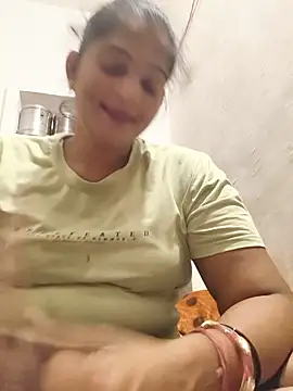 Mohni_love's Webcam Show