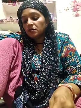 Mohni_love's Webcam Show