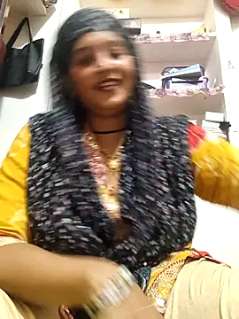 Mohni_love's Webcam Show