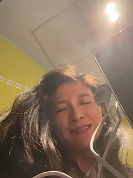 yinyin326's Webcam Show