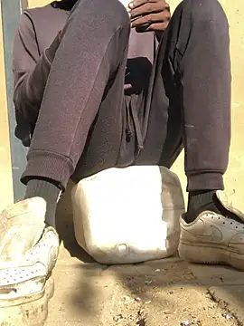 Big_B_Cock_1 Adlı Modelin Web Kamerası Şovu