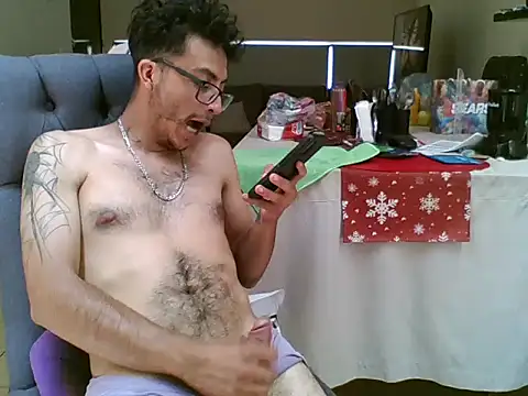 Jaleale33's Webcam Show
